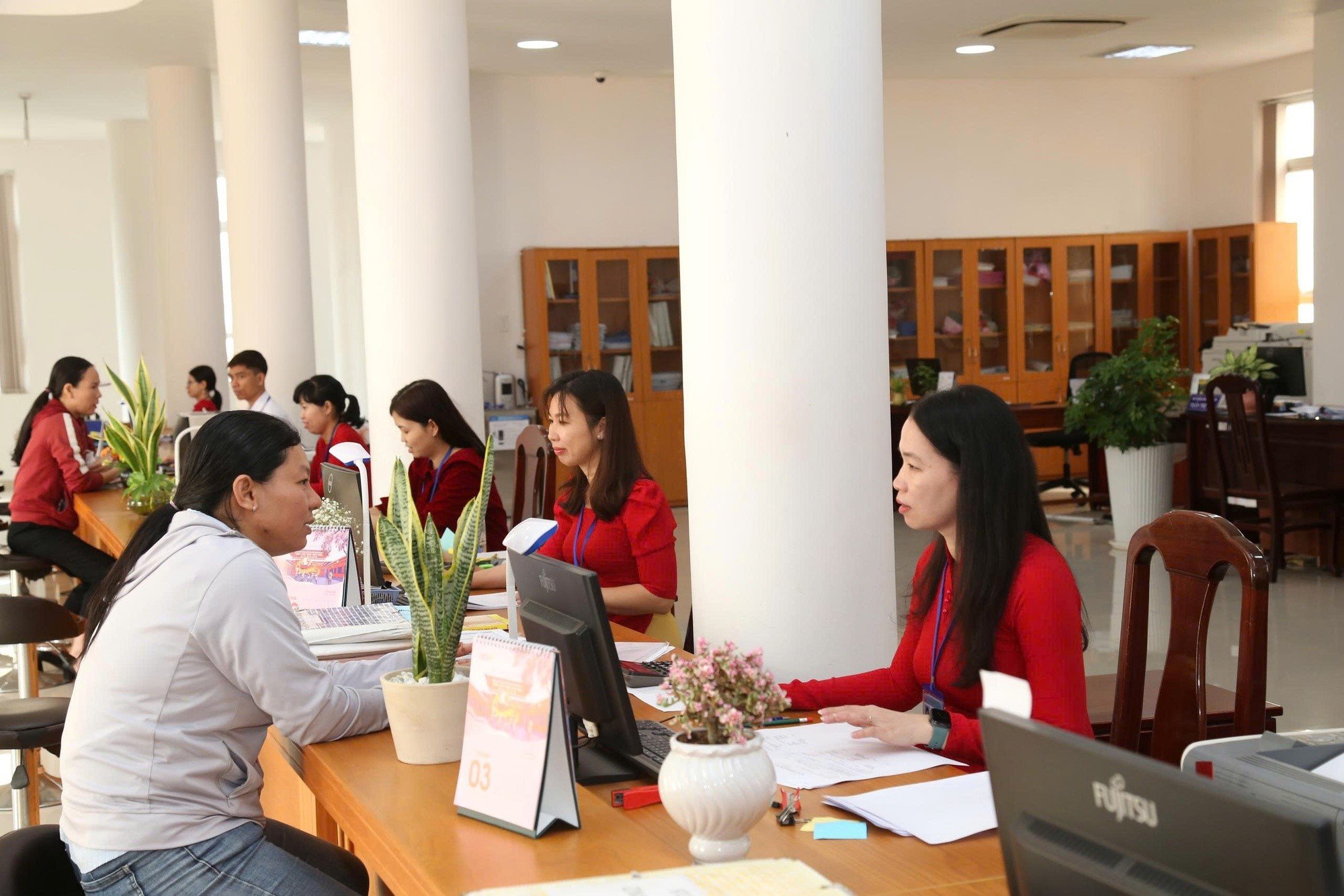 Bản tin Đầu tư công ngày 16/9/2025: Khẩn trương mở tài khoản kho bạc tại cấp xã, thúc giải ngân vốn đầu tư công 