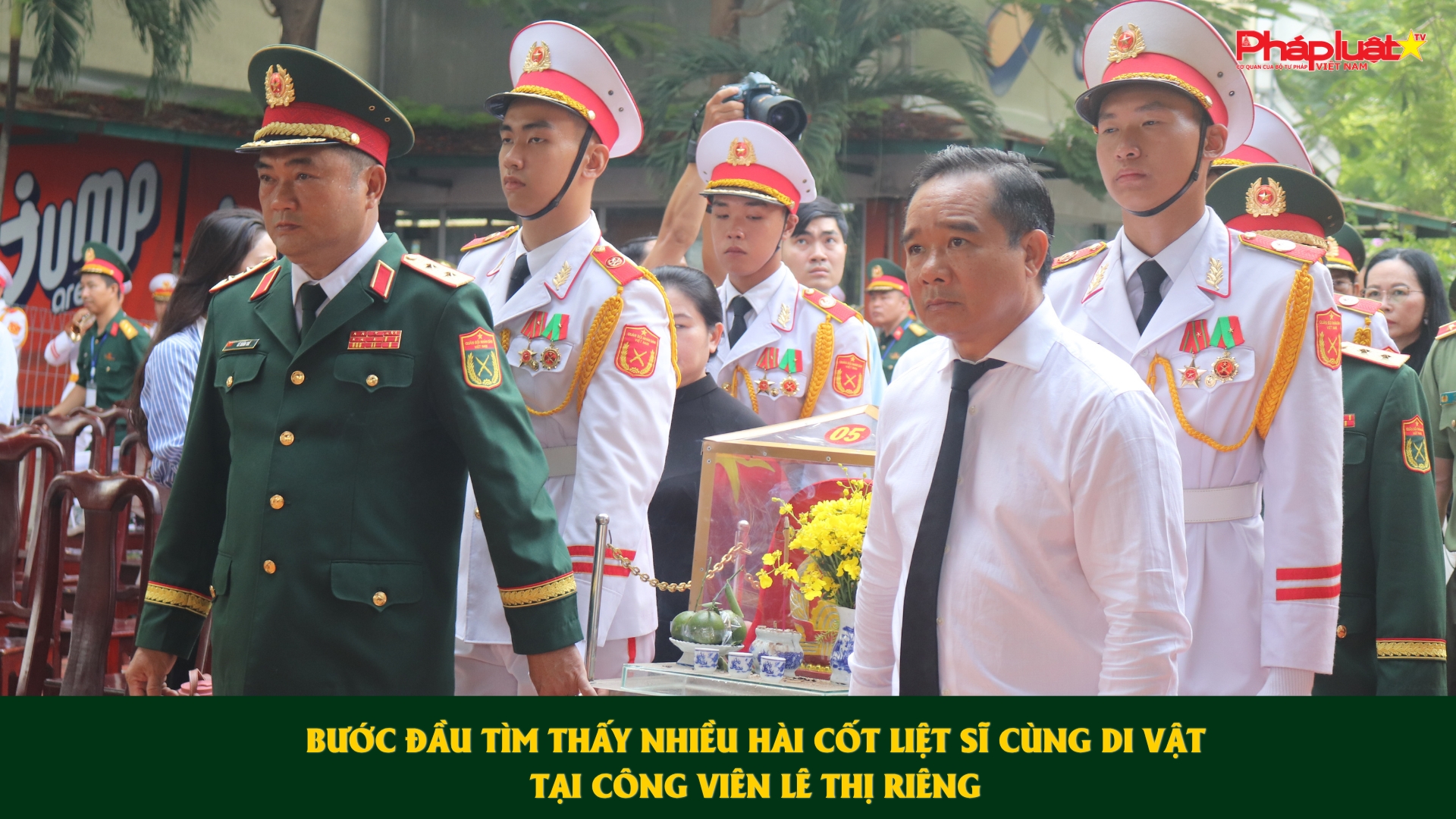 Bước đầu tìm thấy nhiều hài cốt liệt sĩ cùng di vật tại Công viên Lê Thị Riêng