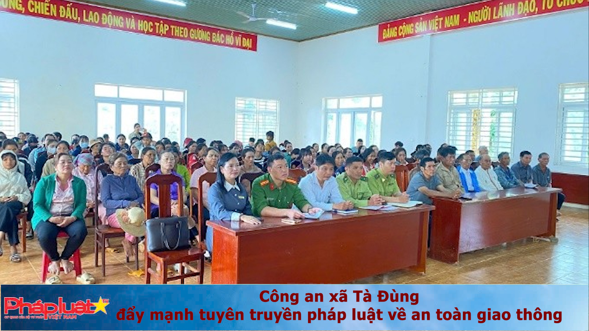 Bản tin Pháp luật & Cộng đồng mạng (ngày 7/7/2026): Công an xã Tà Đùng đẩy mạnh tuyên truyền pháp luật về an toàn giao thông

