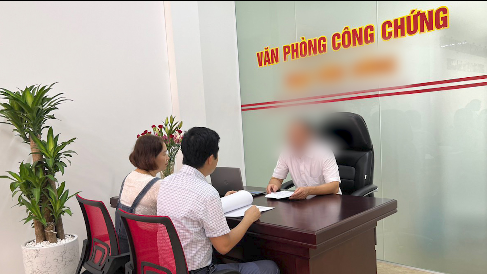 VPCC Phùng Tuyết chứng thực chữ ký người dịch không đúng quy định