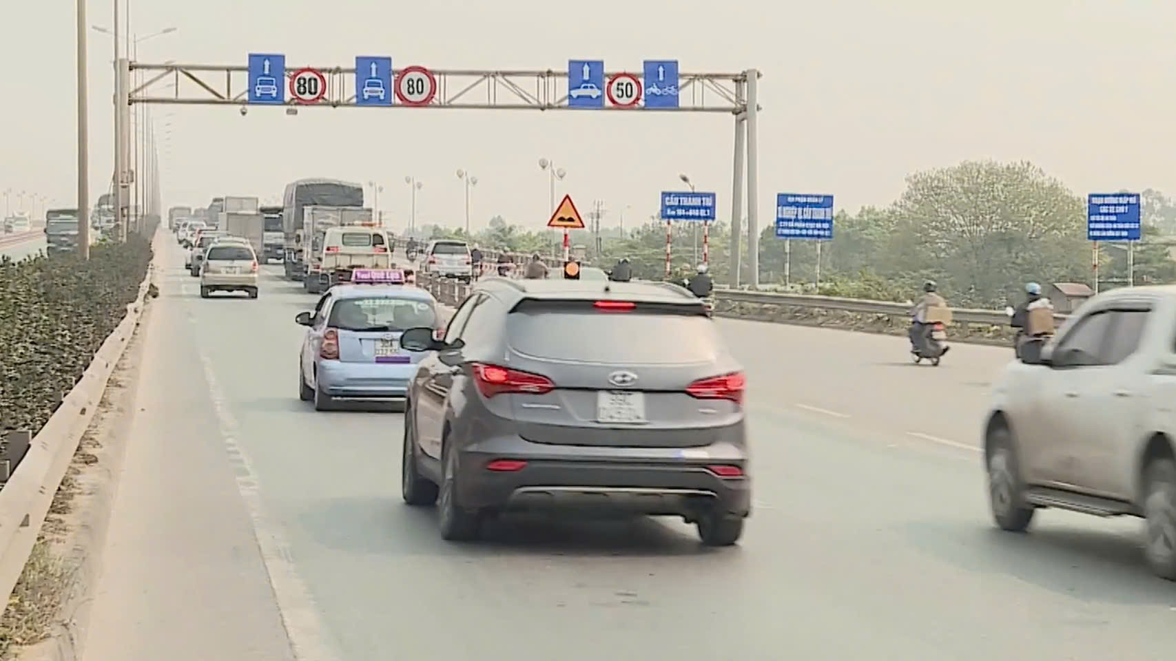 Bản tin Đầu tư công ngày 10/7/2026: Đề xuất mở rộng cao tốc Pháp Vân - Cầu Giẽ lên 10 - 12 làn xe