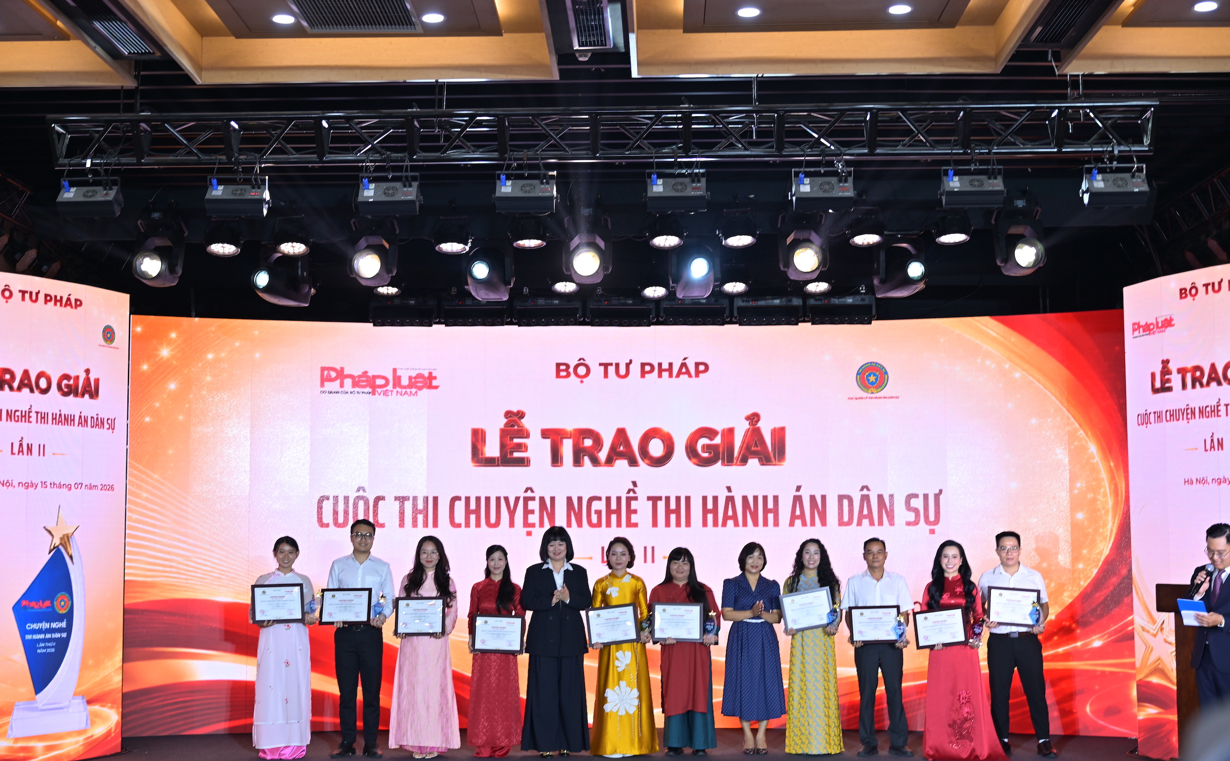 Lan tỏa những câu chuyện đẹp về nghề Thi hành án dân sự