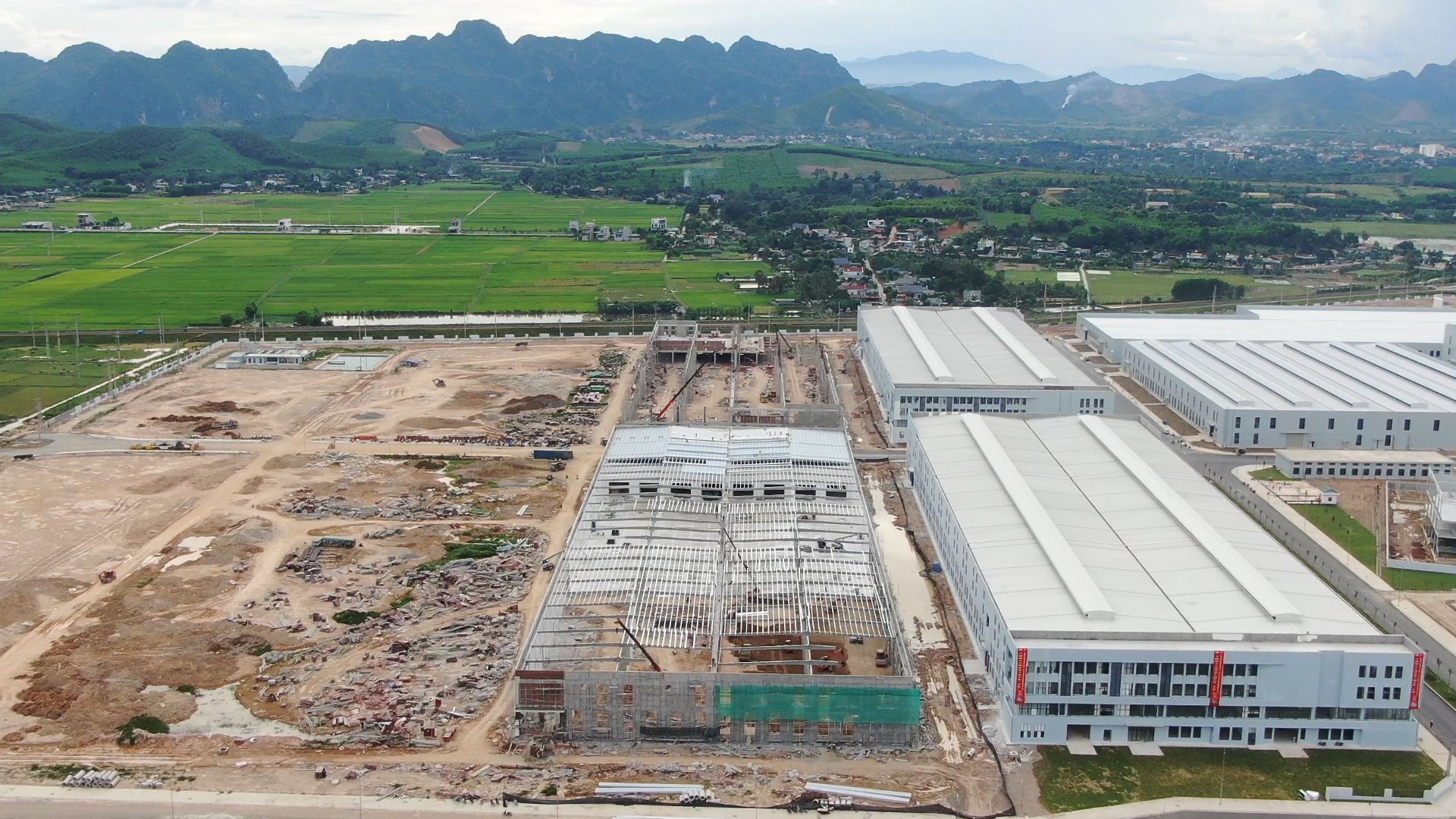 Bản tin Đầu tư công ngày 4/8/2026: Tháo gỡ vướng mắc, đẩy nhanh tiến độ giải ngân vốn đầu tư công