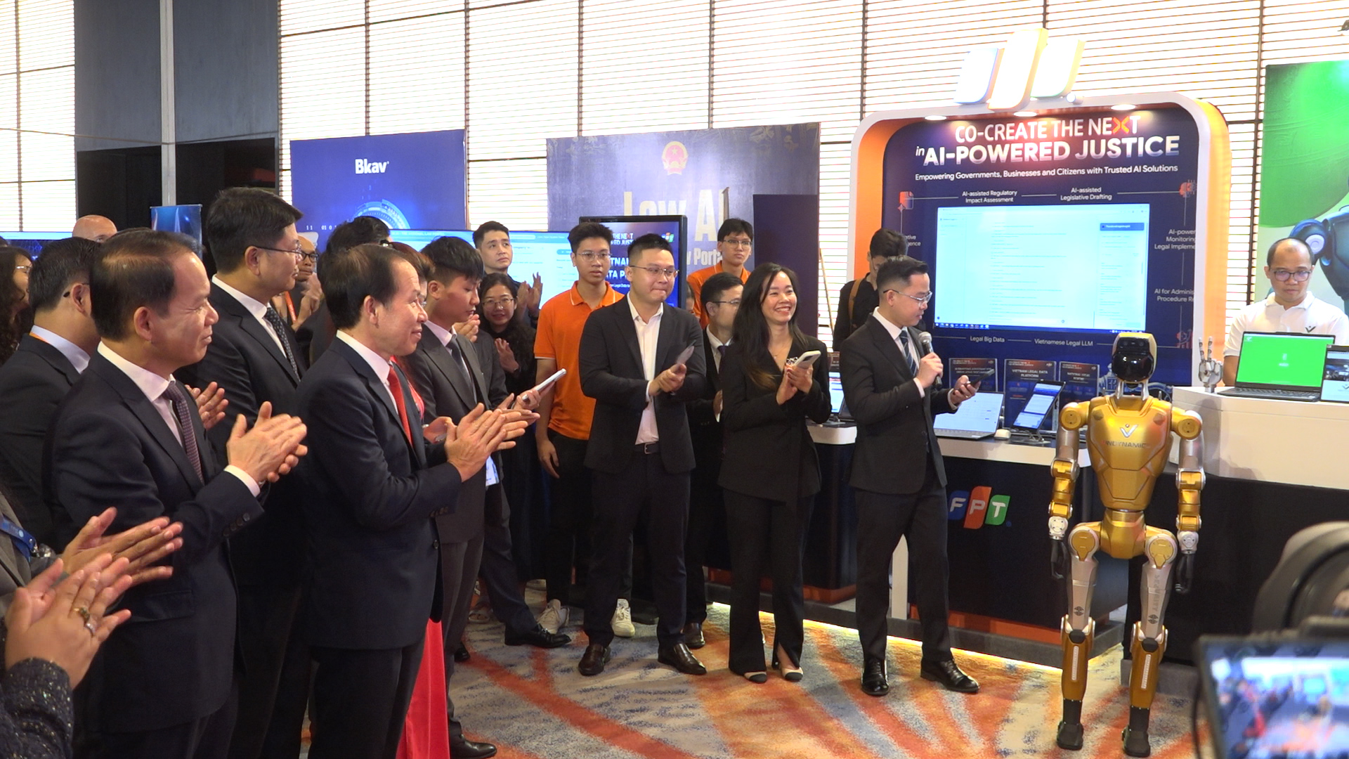 Ấn tượng công nghệ AI của Việt Nam tại Diễn đàn Pháp luật ASEAN 2026