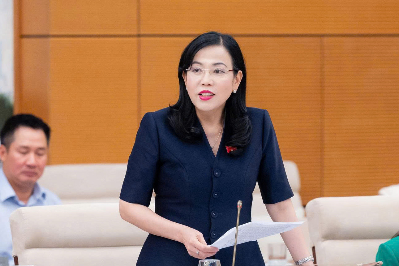 Làm rõ thủ đoạn trục lợi của Huấn Hoa Hồng, Hải Sapa TV