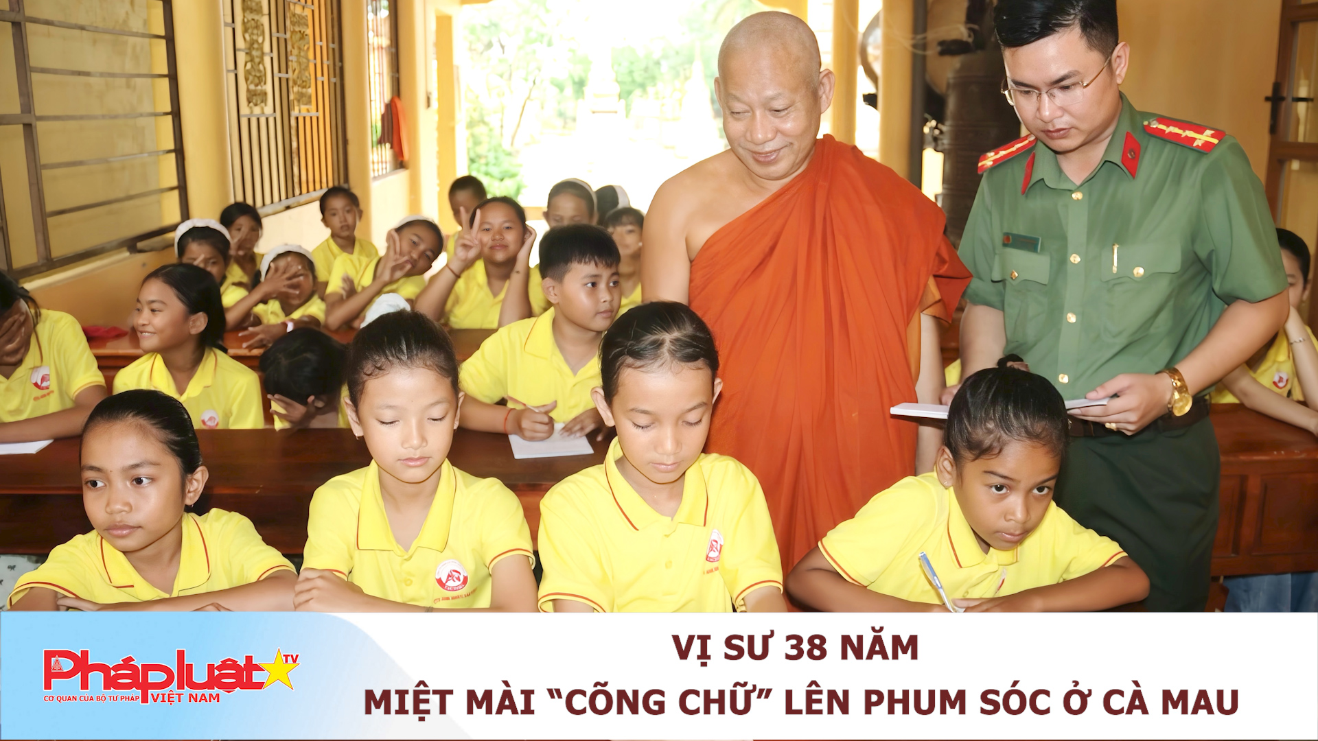 Vị sư 38 năm miệt mài “cõng chữ” lên phum sóc ở Cà Mau