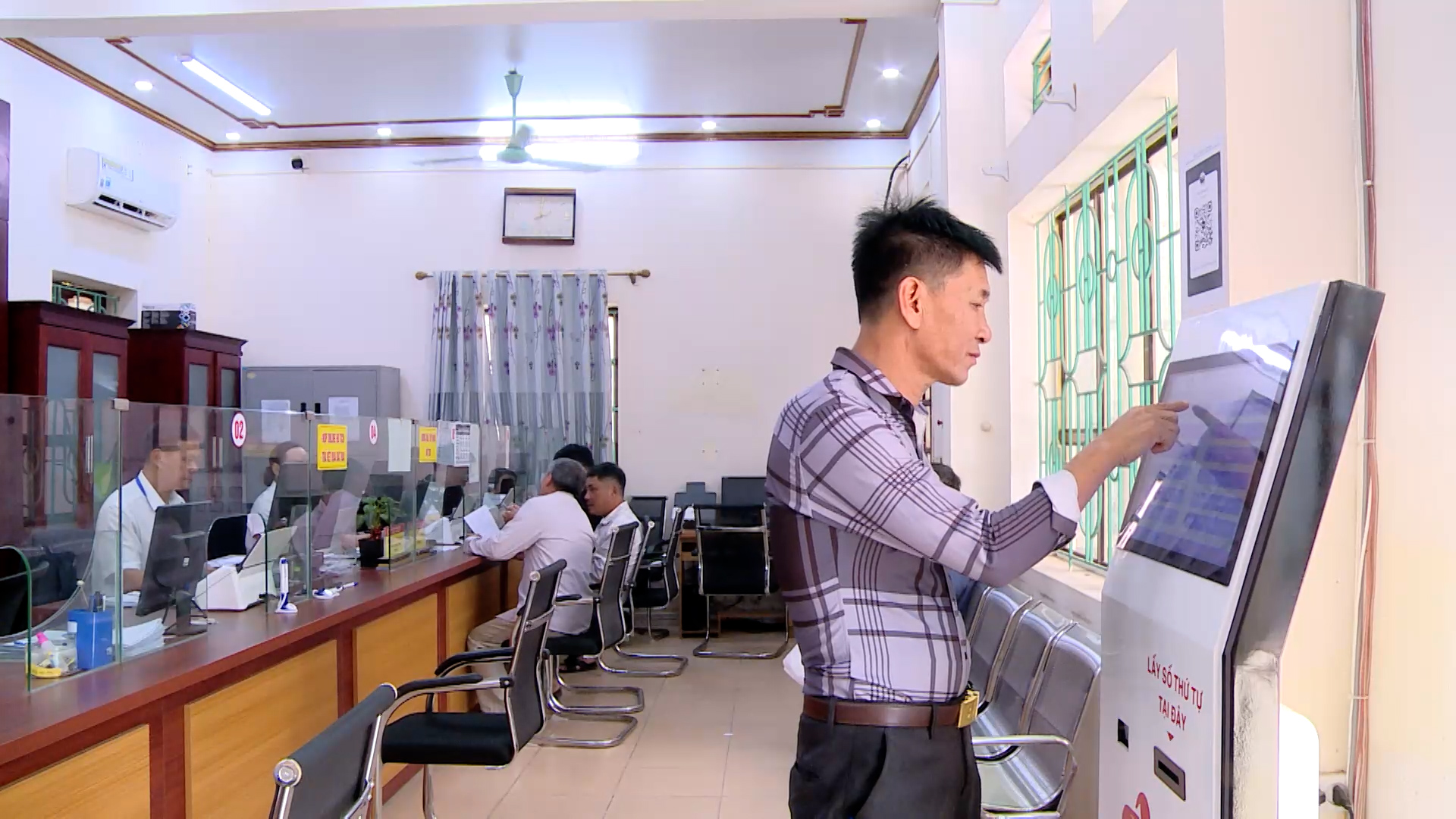 Phường Lương Tài - Bứt phá từ nền hành chính hiện đại, lấy người dân làm trung tâm