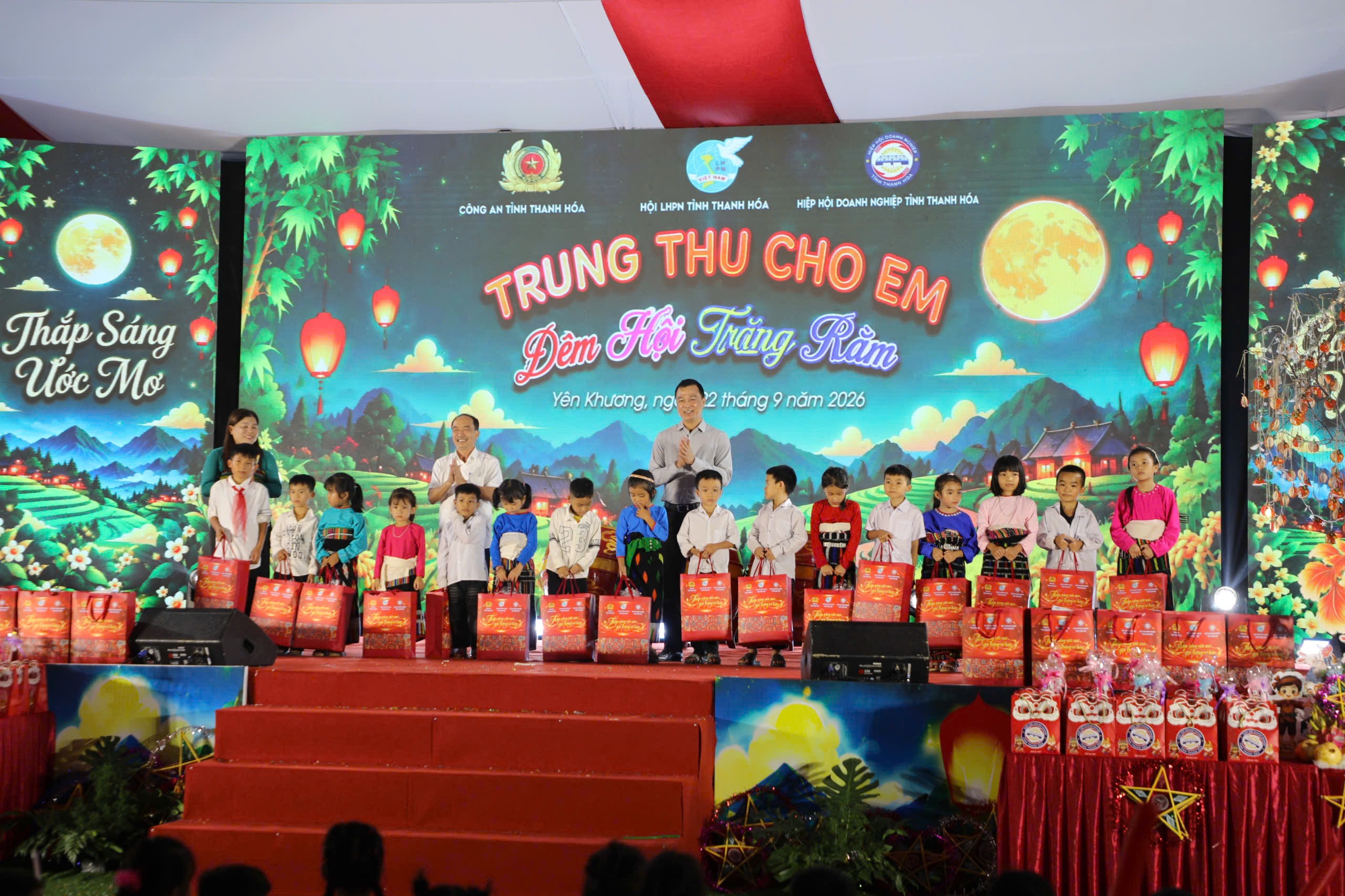 Thanh Hoá: Một vầng Trăng - Ngàn ước mơ nơi biên giới Yên Khương
