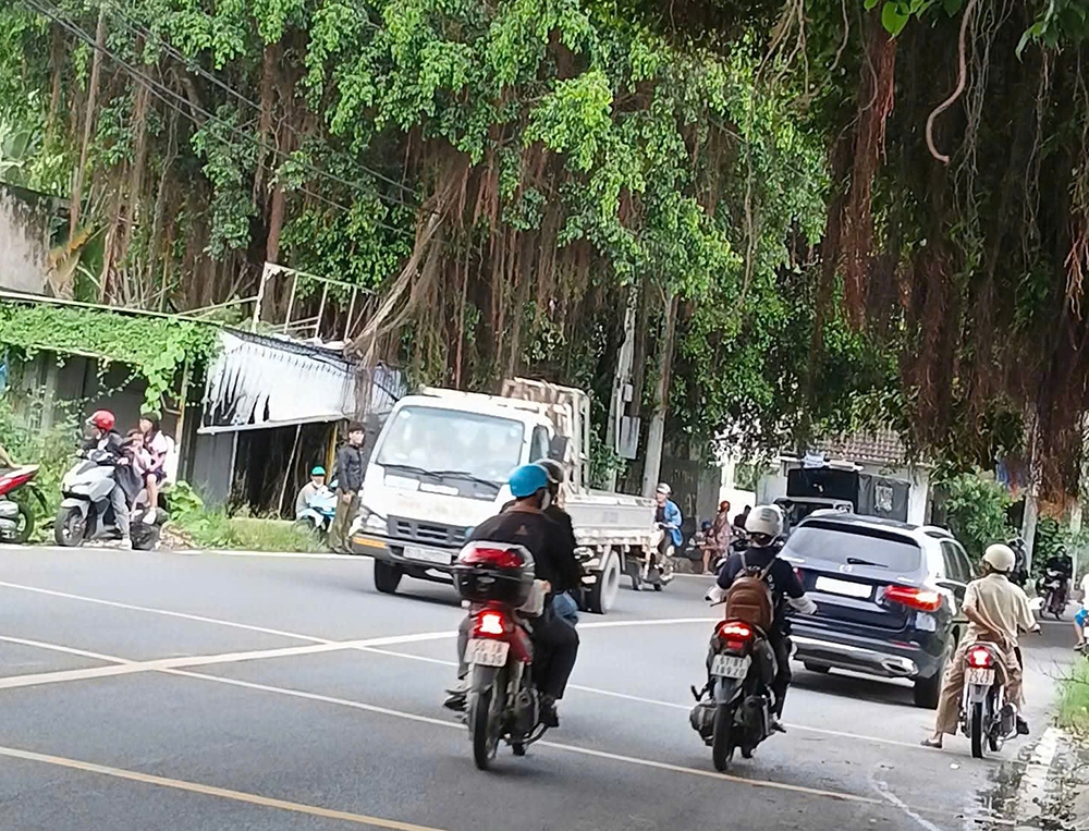 Một gia đình ở TPHCM bị tấn công, 4 người thương vong