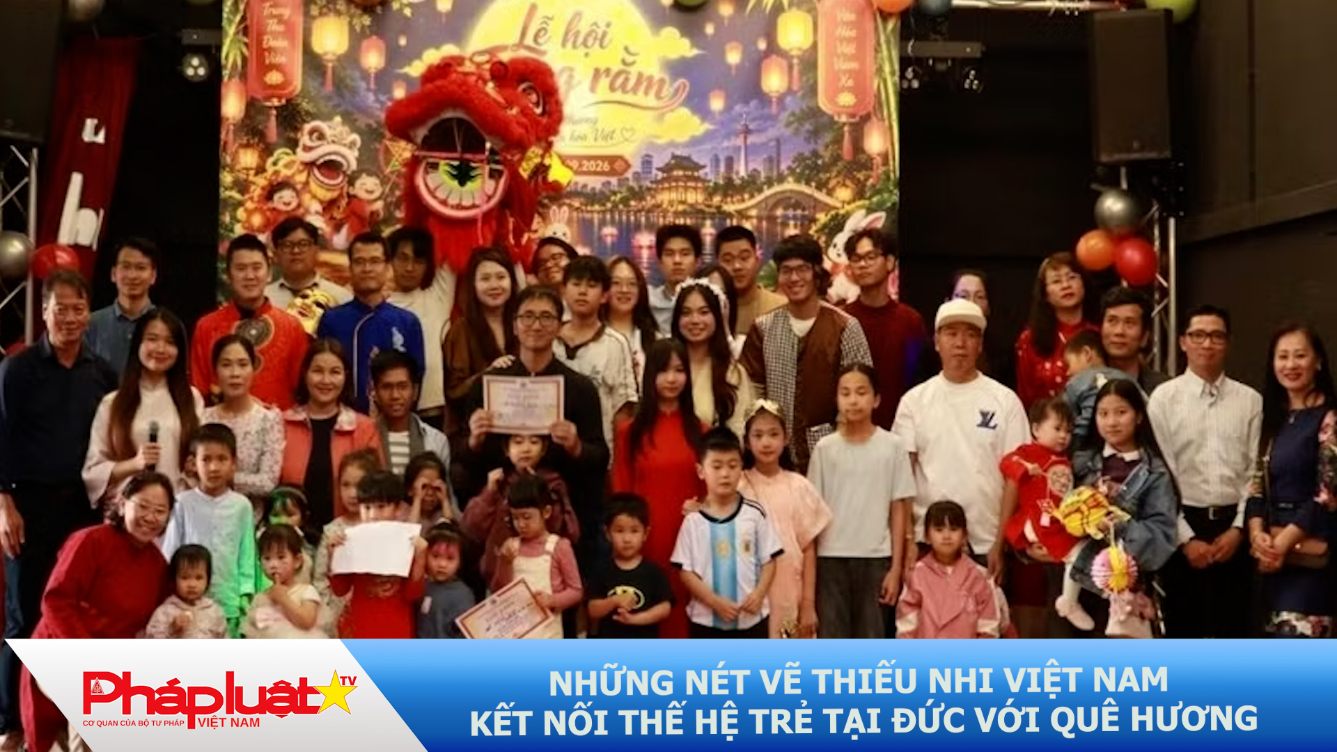 Những nét vẽ thiếu nhi Việt Nam kết nối thế hệ trẻ tại Đức với quê
hương
