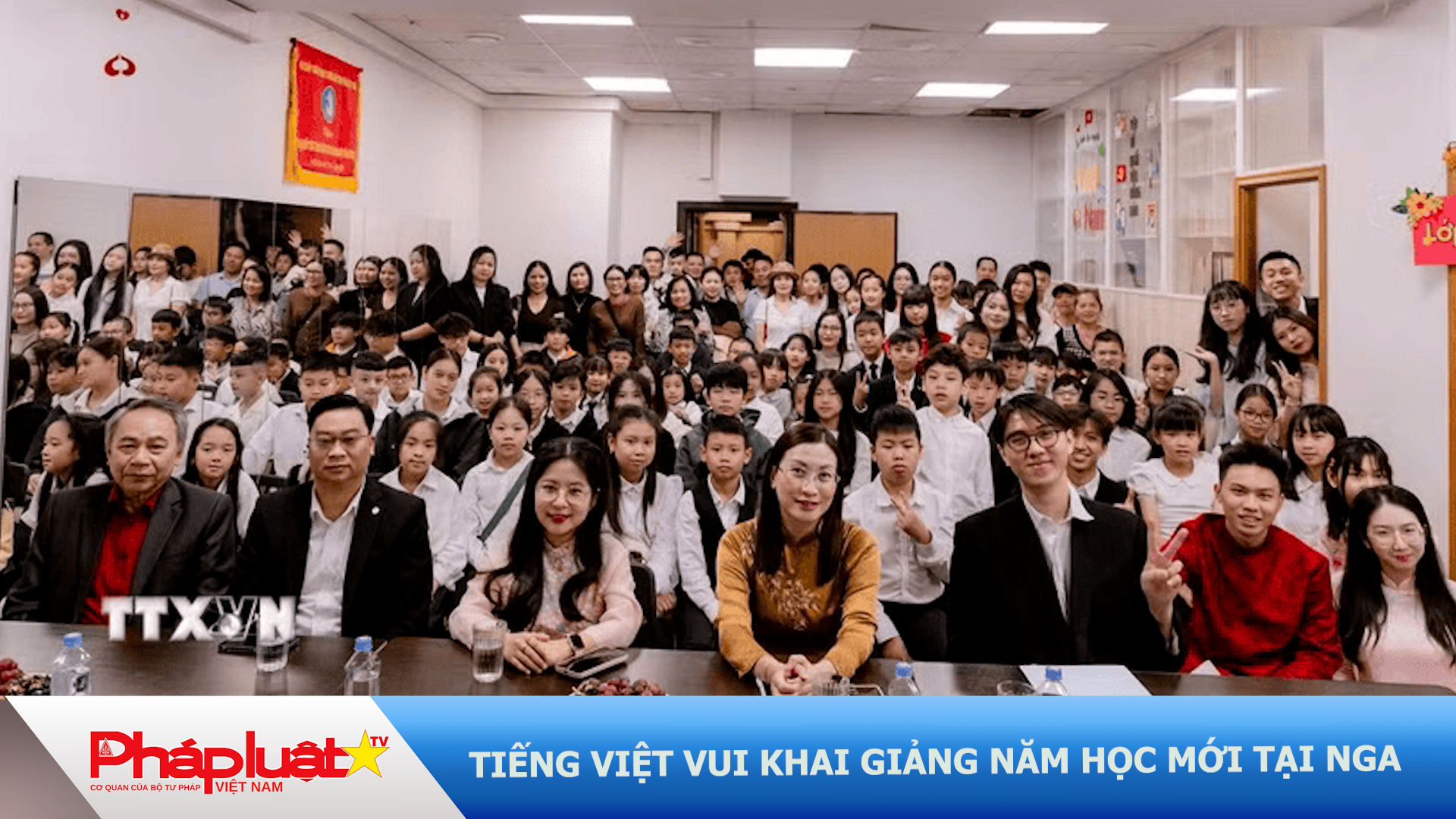 Tiếng Việt Vui khai giảng năm học mới tại Nga