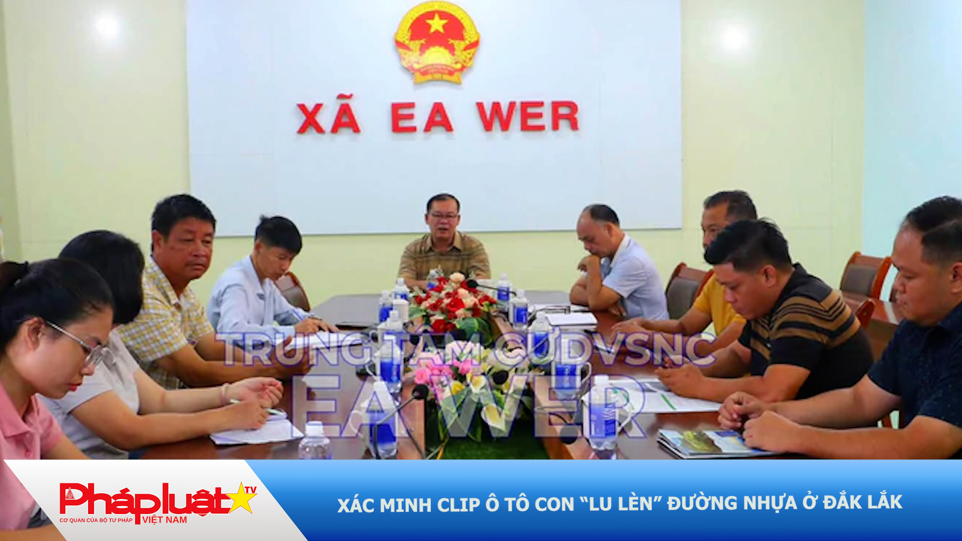Xác minh clip ô tô con “lu lèn” đường nhựa ở Đắk Lắk