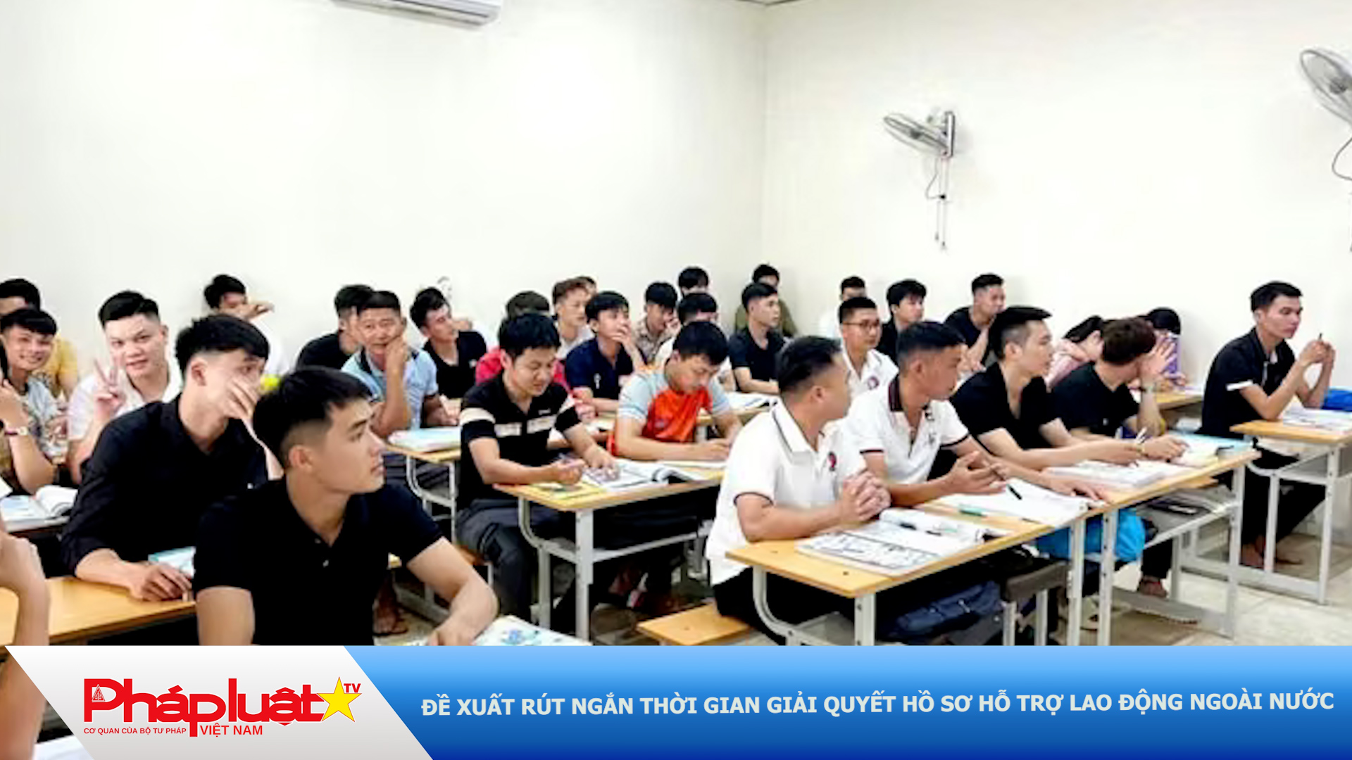  Đề xuất rút ngắn thời gian giải quyết hồ sơ hỗ trợ lao động ngoài nước