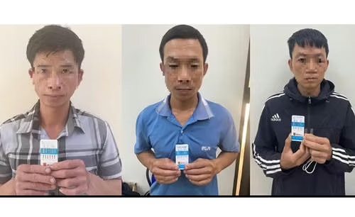 Điểm tin trưa 17/10: Bắt giữ 4 người trong chuyên án mua bán trái phép chất ma túy